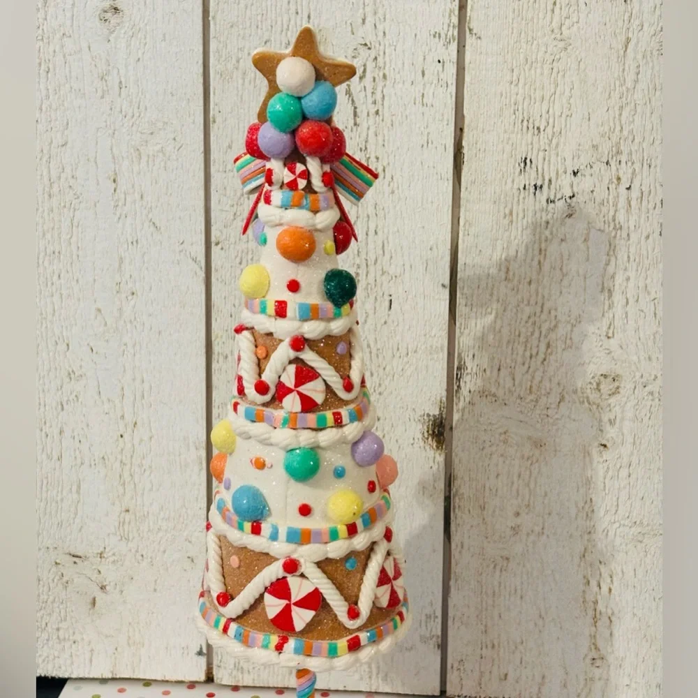Cupcakes and Cashmere Gingerbread Candy Land Frosted Holiday‎ Christmas Tree NEW